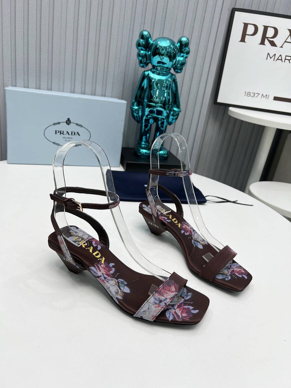 Sandal-102